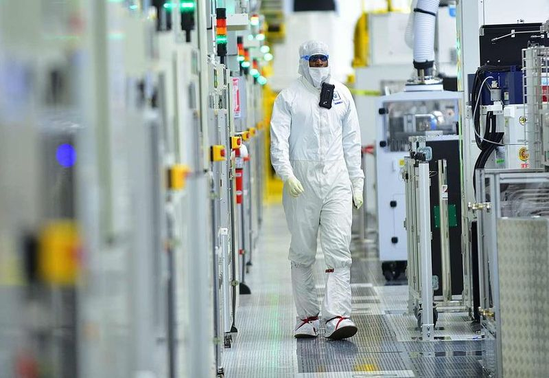 Владелец Arm приобретёт акции Intel на сумму $2 млрд