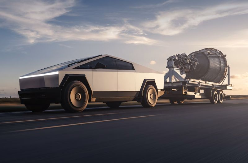    Tesla Cybertruck         