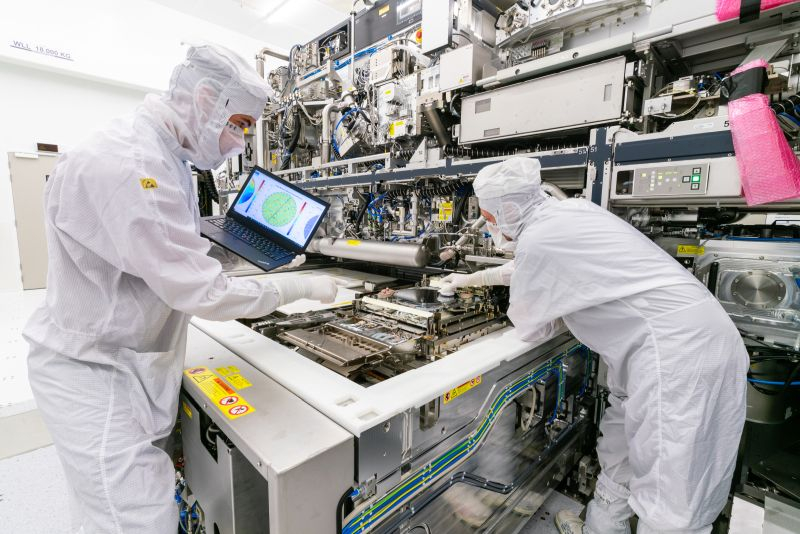 ИИ-бум пошёл на спад  рост выручки TSMC замедлились до минимума за 20 месяцев