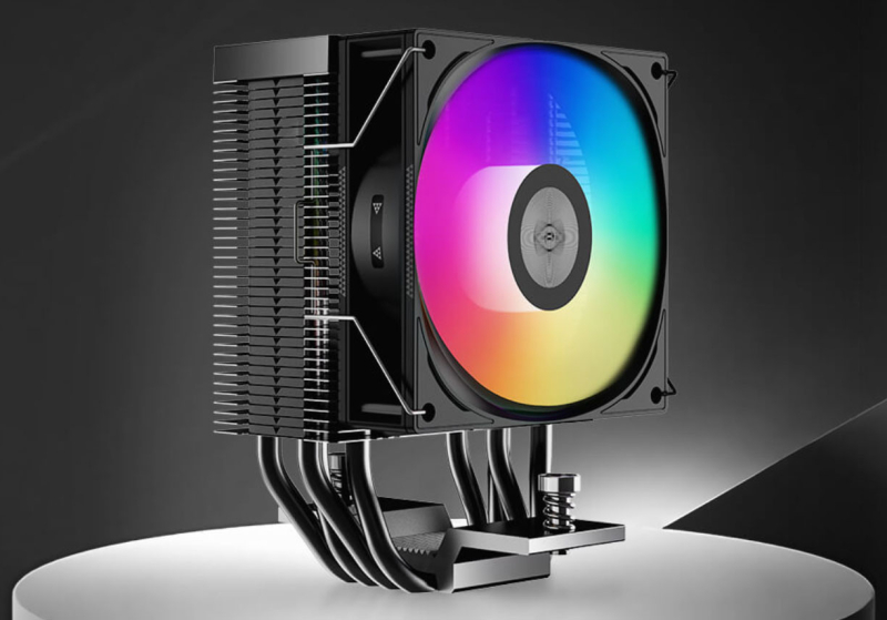 Новая статья: Обзор и тест процессорного кулера PCCooler R400: малыш и его карлссон