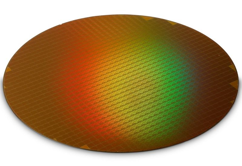 ИИ накалил рынок памяти —  счета на поставки DRAM выросли на 90 % за год