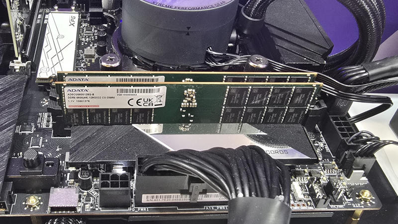Adata и MSI показали первые в мире 4-ранговые модули памяти DDR5 CUDIMM на 128 Гбайт