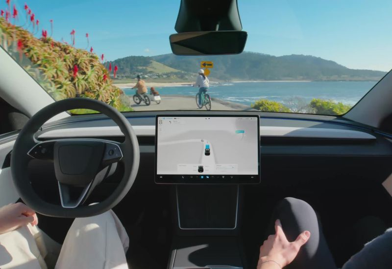 За деньги да: Tesla убрала удержание в полосе в качестве бесплатной опции в Северной Америке