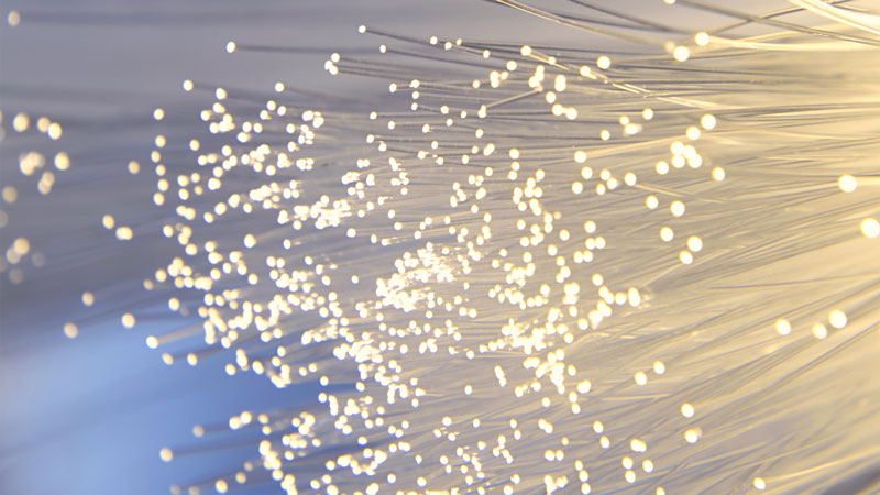 Минцифры наметило масштабную замену меди на оптоволокно за отказ связь смогут отключить