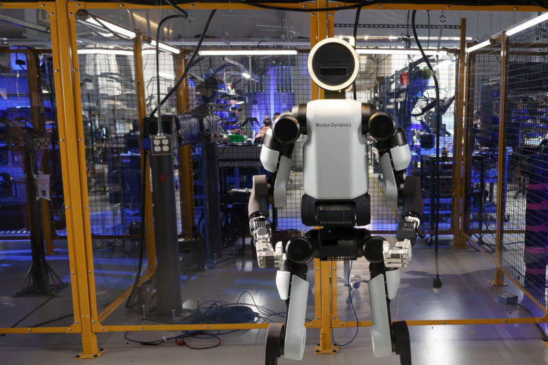 ����������������&nbsp; ������ Boston Dynamics Atlas ������ �������� ���������� Kia �� ������������ �������