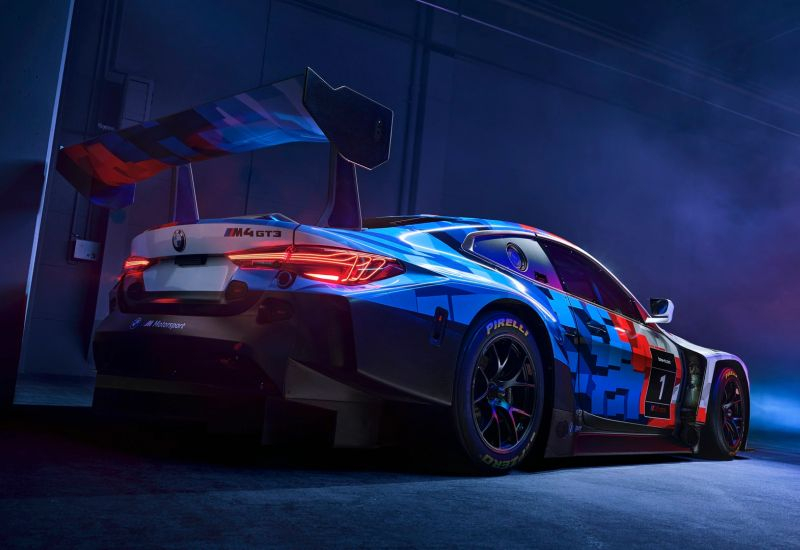 Xiaomi&nbsp; ���������� ������������ BMW, Mercedes-Benz, Porsche � Rolls-Royce � ����� ������-����� � ������