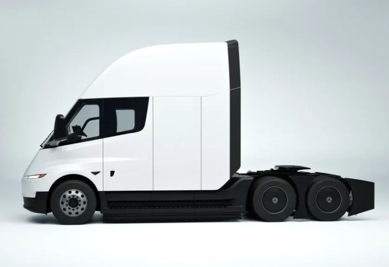 ���������&nbsp; Tesla Semi �������� ������� ������� �������, ��� �������������, �� �� ������ ���� ��� �� ���������