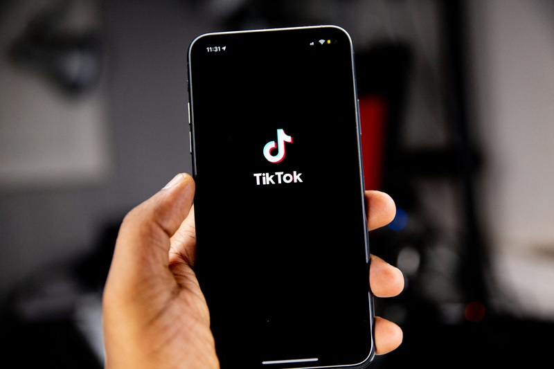 ��&nbsp; �������� �� TikTok � I*******m ��-�� ������������ ���������� �������