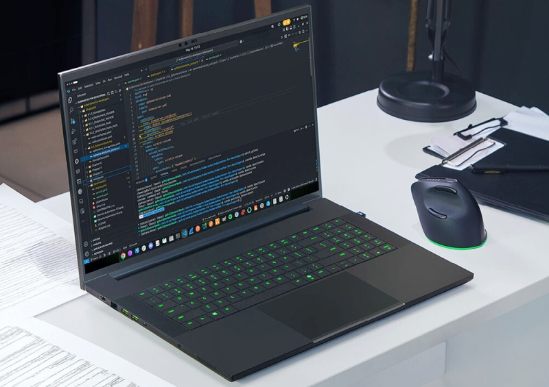 Razer представила игровой ноутбук Blade 18 с производительностью настольного ПК