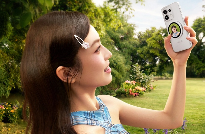Oppo представила внешний дисплей на магните для смартфонов  чтобы делать селфи и групповые фото