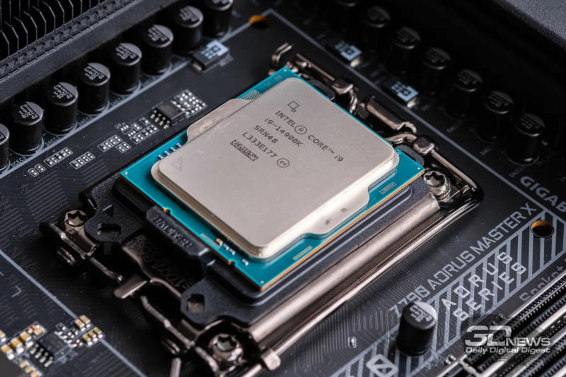 Слухи: Intel выпустит в 2027 году антикризисные процессоры Raptor Lake Next  для LGA 1700 и DDR4