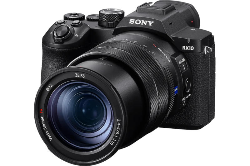 Sony&nbsp; �������� �������� RX10 � �������� �� ���� ����