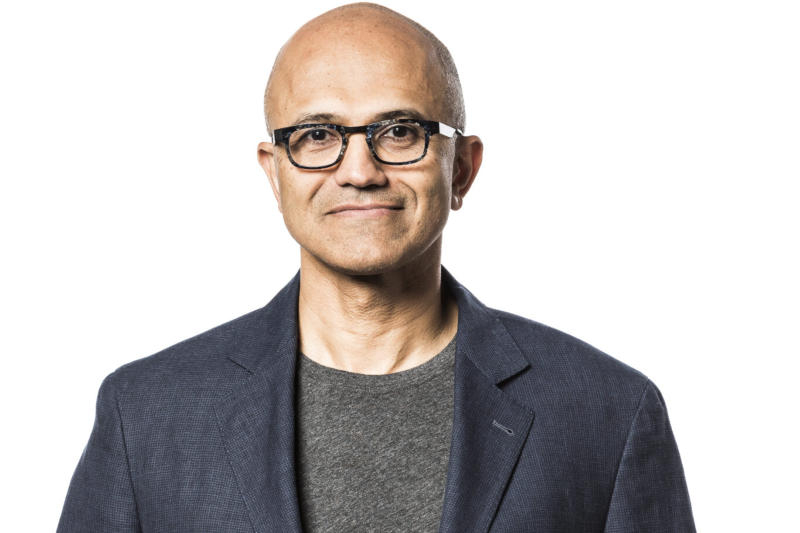 «Вы платите за ИИ дважды»: глава Microsoft предупредил бизнес о скрытой цене ИИ