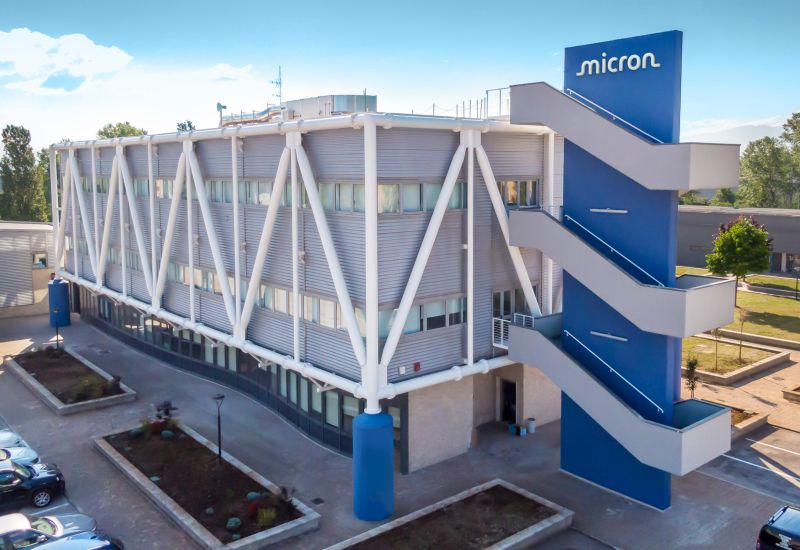 Илон&nbsp; Маск признался, что Micron выделила Tesla существенные объёмы микросхем памяти
