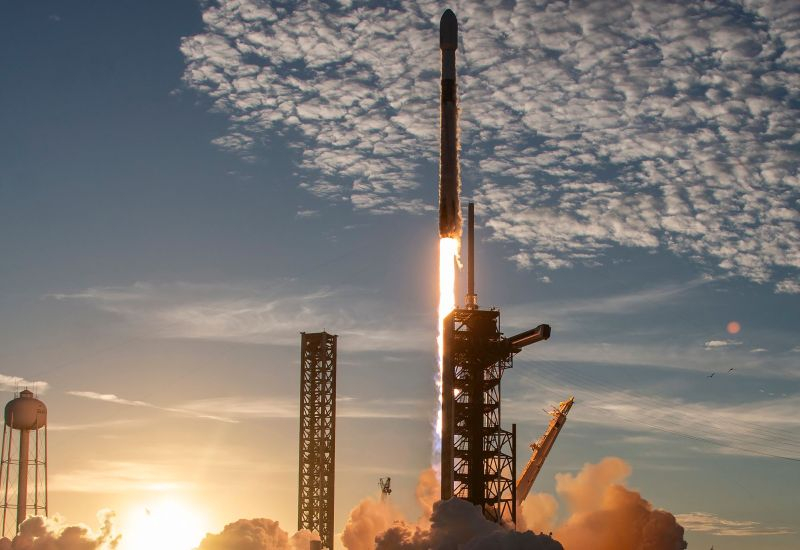 Выяснилось, что материнская компания Google владеет акциями SpaceX почти на $100 млрд
