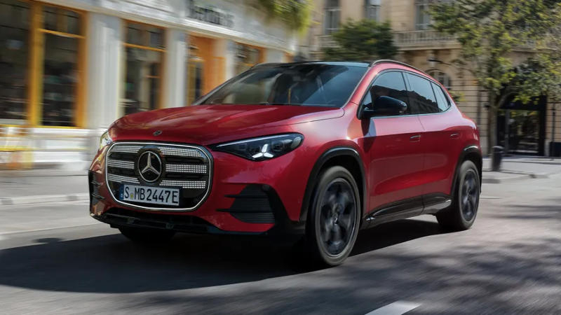 Mercedes-Benz&nbsp; ����������� ����� ��������� GLA � ����� ������������� � ������� ����� � � ����������� �� 657 �� � ������������� ������