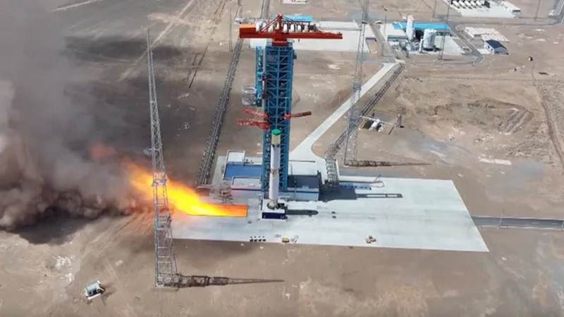 �����&nbsp; ����� ���������� ��������� � �������� ������ Falcon 9 � ������ Zhuque-3 �������� 11 �������