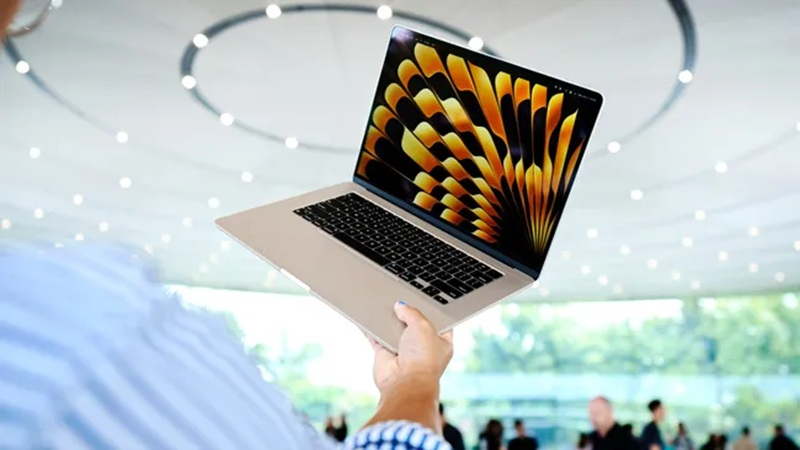 Apple&nbsp; не хватает памяти для MacBook Air — некоторые версии теперь нужно ждать месяц