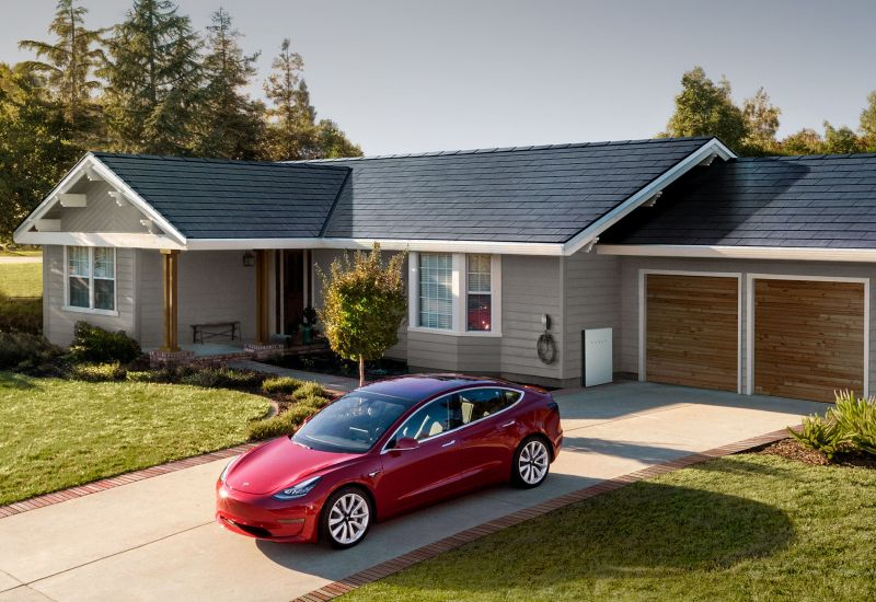 Tesla&nbsp; �������� ������������ ��������, ��������� �������� �������������� �� ���������� �����