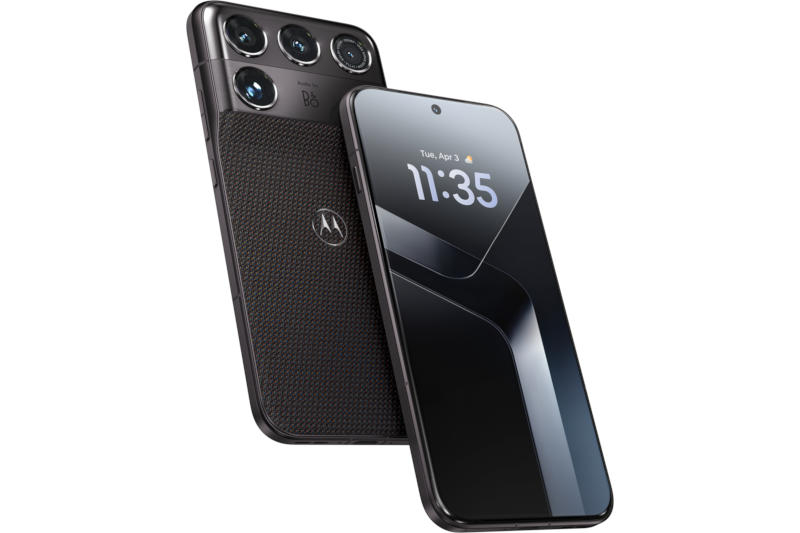 Представлен Motorola Signature 27 — первый смартфон на чипе Snapdragon 8 Elite Extreme Gen 6