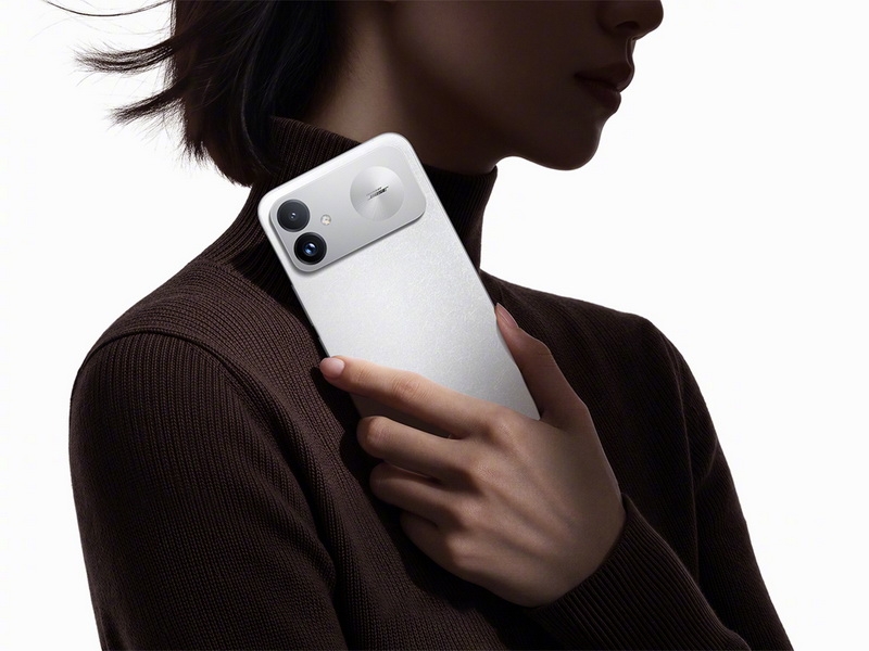 Xiaomi&nbsp; ����������� �������� Redmi K100 � �������� �� 10 000 ���� � ����� Snapdragon 8 Elite