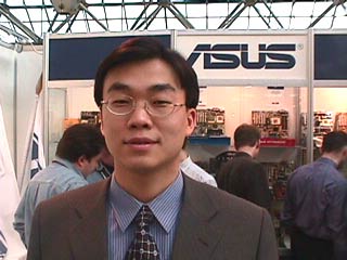 Алекс Ким - аккаунт-менеджер отделения по продажам и маркетинку в ASUS 