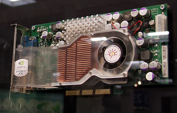 Sparkle GeForce FX 5800 Ultra 