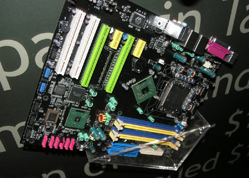  Foxconn - nForce 4 Intel Edition 