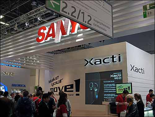 Sanyo XACTI C4
