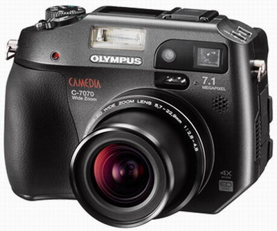 Olympus C-7070 Wide Zoom