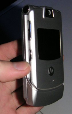 Motorola RAZR V3 с мегапиксельной камерой