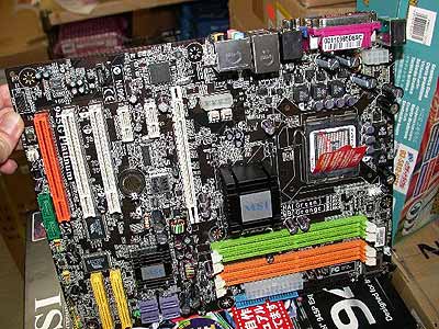 MSI 945P Platinum