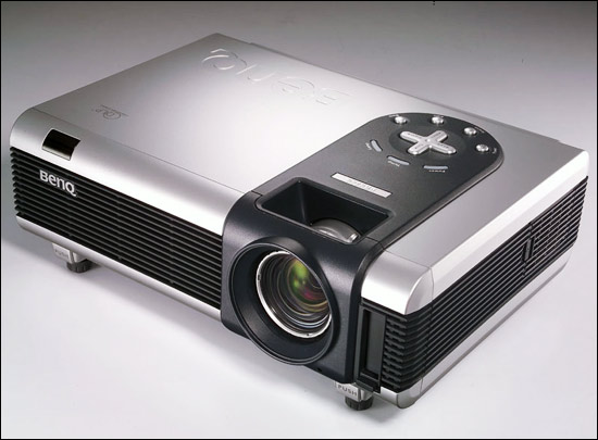 BenQ PB8260