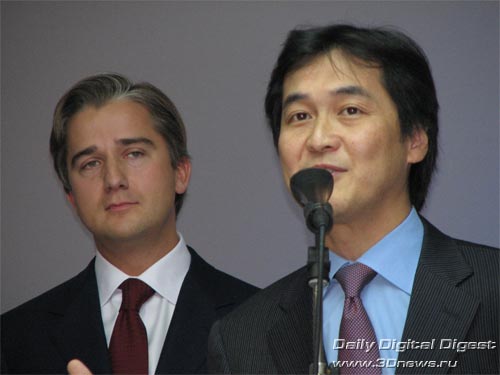 Василий Сидоров (президент ОАО «МТС») и Такеши Нацуно (вице-президент NTT DoCoMo Inc.)