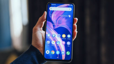 Забудьте о Galaxy Fold: TCL показала 10" концепт планшета-гармошки"