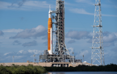 NASA обновит ракетное оборудование Space Launch System (SLS) и корабль Orion перед лунной миссией Artemis II